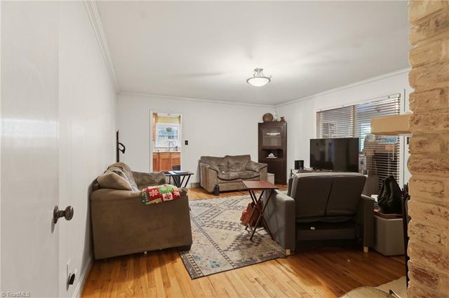 1056 Cantering Road, High Point, NC 27262