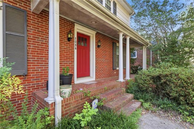1056 Cantering Road, High Point, NC 27262