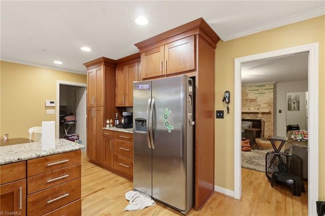 1056 Cantering Road, High Point, NC 27262