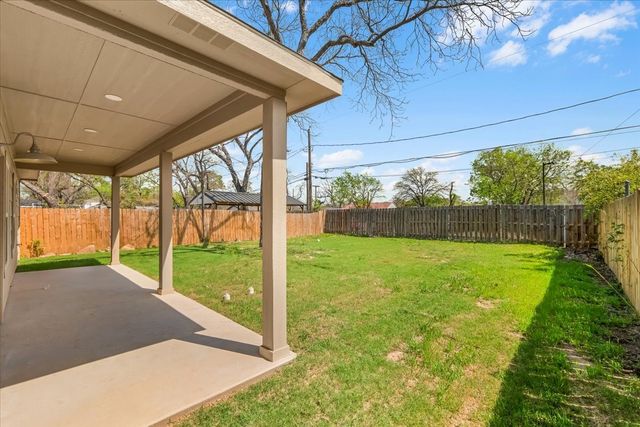 804 N Chandler Drive, Fort Worth, TX 76111