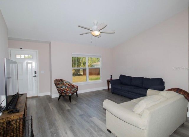 14 HEMLOCK LOOP COURT, Ocala, FL 34472