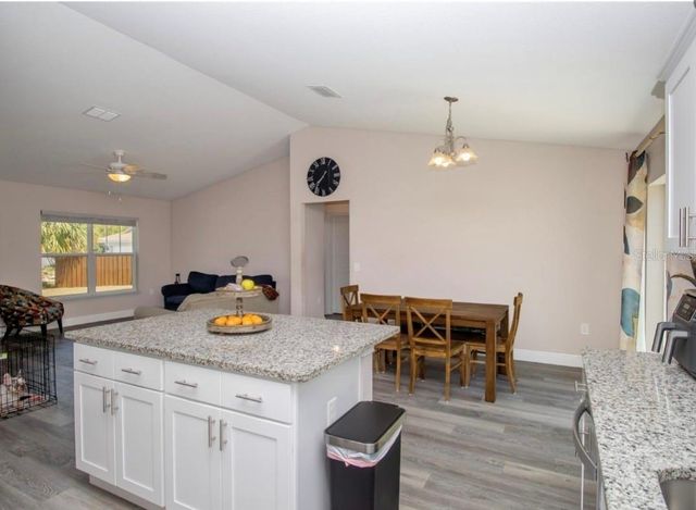 14 HEMLOCK LOOP COURT, Ocala, FL 34472