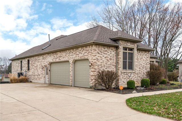 173 Countryside, Troy, OH 45373