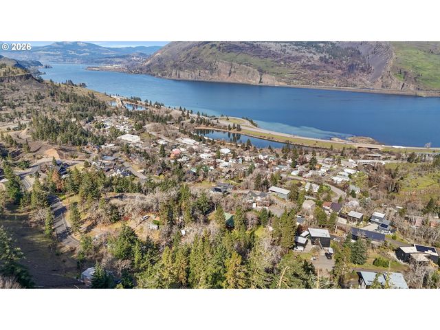 622 Syncline Way, Mosier, OR 97040