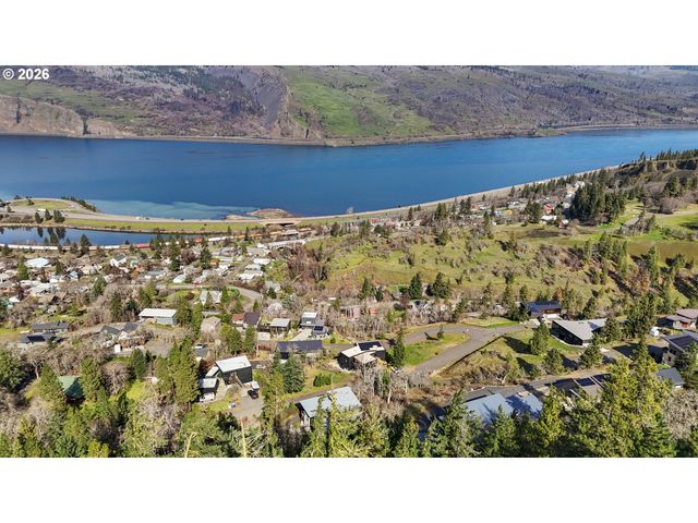 622 Syncline Way, Mosier, OR 97040