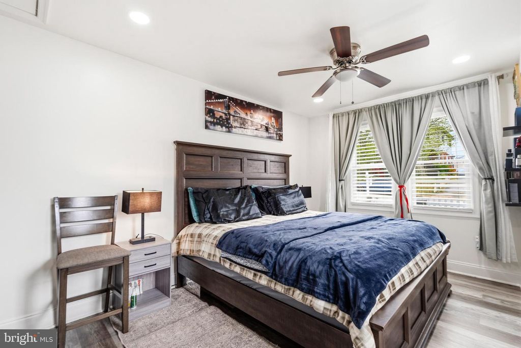 Image 11 of property listing at 552 48TH ST, Baltimore, MD 21224