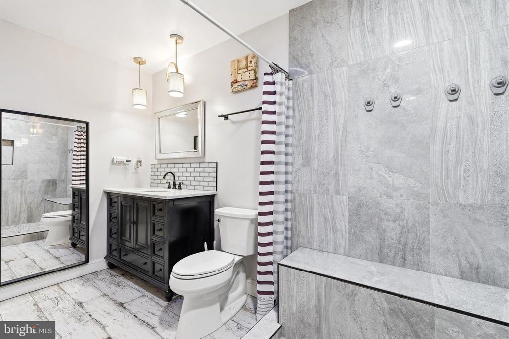 Image 14 of property listing at 552 48TH ST, Baltimore, MD 21224