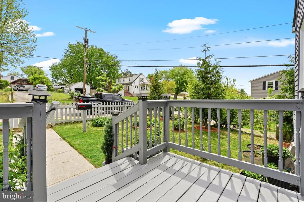 Image 3 of property listing at 552 48TH ST, Baltimore, MD 21224