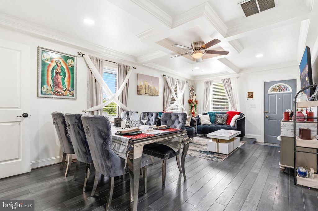 Image 6 of property listing at 552 48TH ST, Baltimore, MD 21224