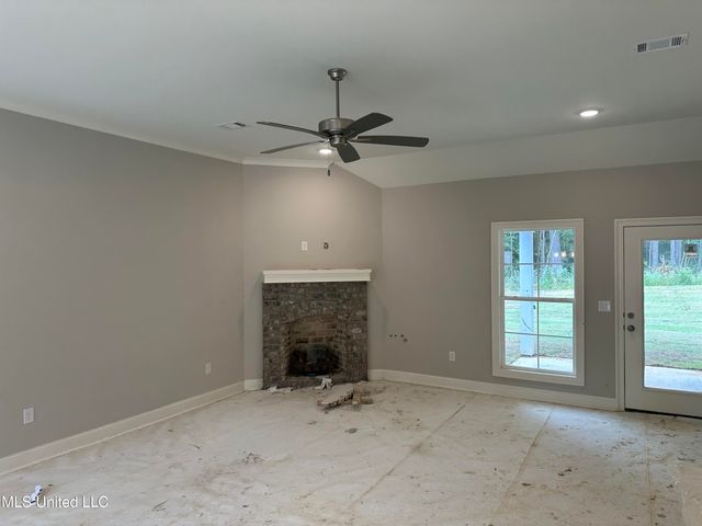 952 Riverside Lane, Pearl, MS 39208