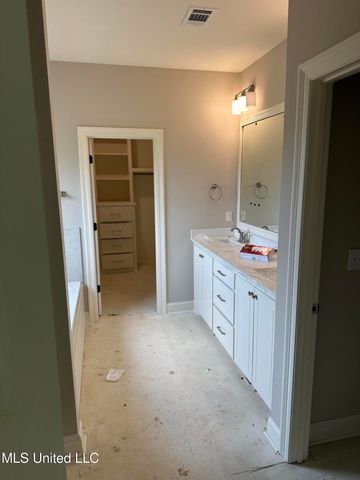 952 Riverside Lane, Pearl, MS 39208