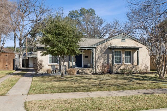 576 Brookhurst Drive, Dallas, TX 75218