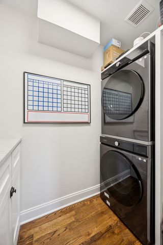 576 Brookhurst Drive, Dallas, TX 75218