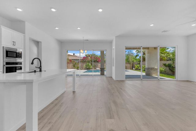 51952 Marquessa Lane, La Quinta, CA 92253