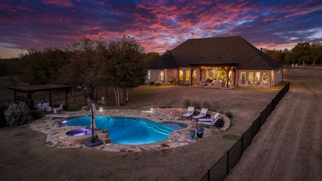 140 Rocky Run, Lipan, TX 76462