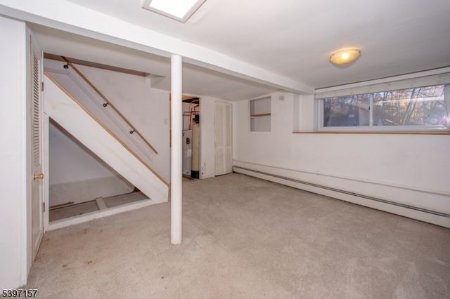 18 Decker Pond Rd, Vernon Twp., NJ 07461