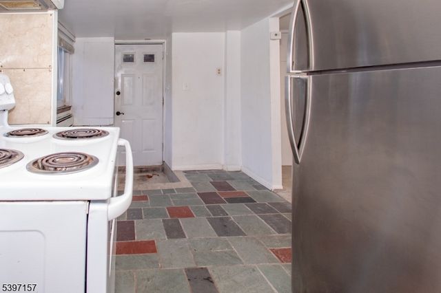 18 Decker Pond Rd, Vernon Twp., NJ 07461