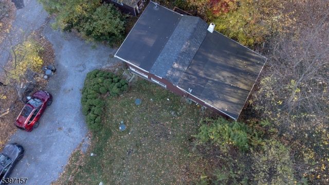 18 Decker Pond Rd, Vernon Twp., NJ 07461