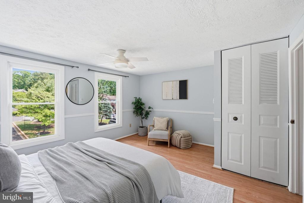 Image 14 of property listing at 12468 VALLEYSIDE WAY, Germantown, MD 20874