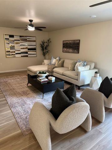 3001 Norcrest Drive, Oklahoma City, OK 73121