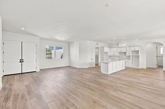 13508 Velma Pearl Way, Bakersfield, CA 93314