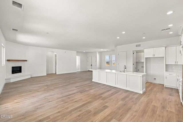 13508 Velma Pearl Way, Bakersfield, CA 93314
