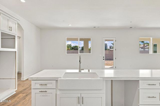 13508 Velma Pearl Way, Bakersfield, CA 93314