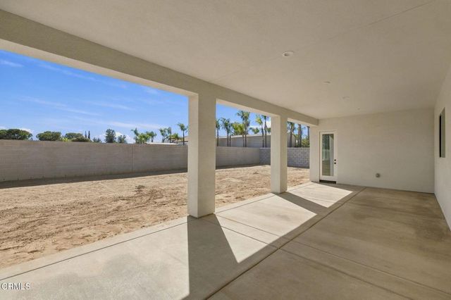 13508 Velma Pearl Way, Bakersfield, CA 93314