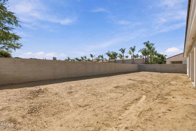 13508 Velma Pearl Way, Bakersfield, CA 93314
