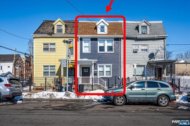 299A 7th Avenue, Newark, NJ 07107