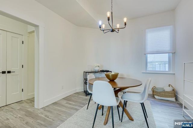 299A 7th Avenue, Newark, NJ 07107