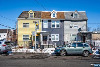 299A 7th Avenue, Newark, NJ 07107