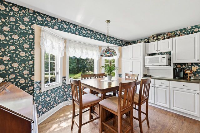 4120 W Puetz ROAD, Franklin, WI 53132