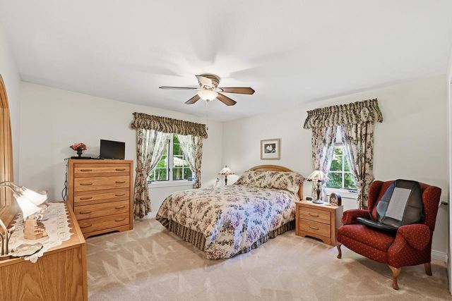 4120 W Puetz ROAD, Franklin, WI 53132
