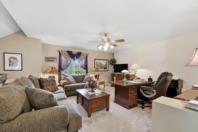 4120 W Puetz ROAD, Franklin, WI 53132