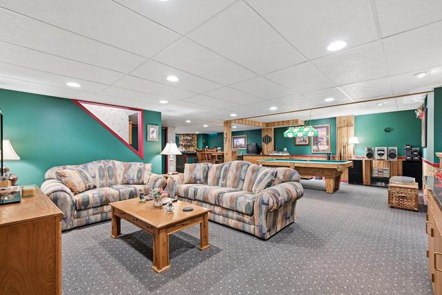 4120 W Puetz ROAD, Franklin, WI 53132