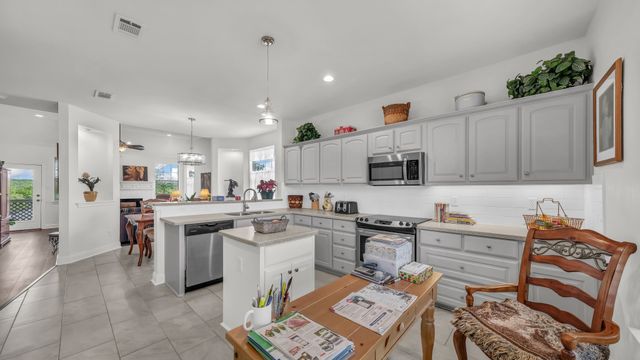 604 Holiday Hills Drive, Mineral Wells, TX 76067
