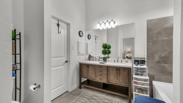 604 Holiday Hills Drive, Mineral Wells, TX 76067
