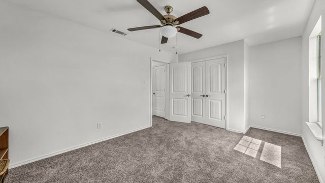 604 Holiday Hills Drive, Mineral Wells, TX 76067