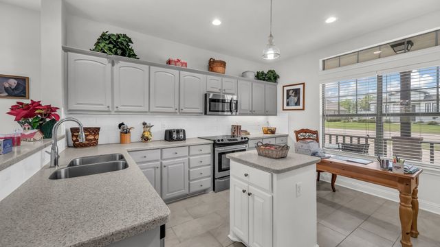 604 Holiday Hills Drive, Mineral Wells, TX 76067