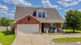 604 Holiday Hills Drive, Mineral Wells, TX 76067