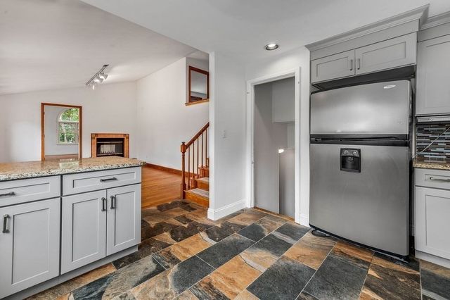67 Lane Drive, Norwood, MA 02062
