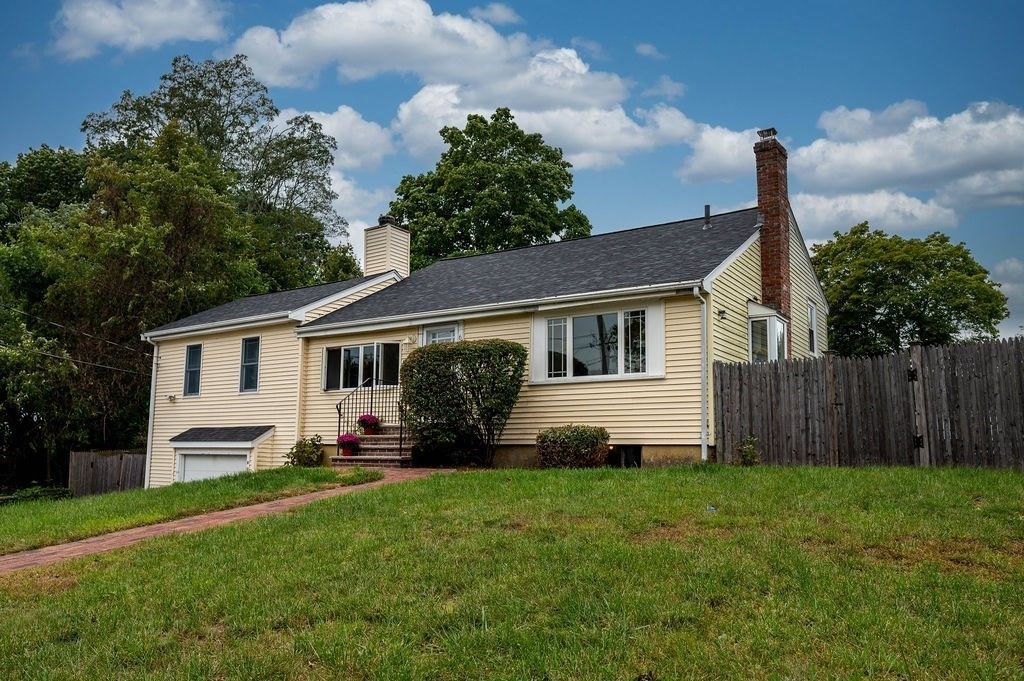 67 Lane Drive, Norwood, MA 02062