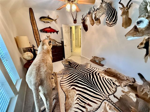 2119 Stoneycreek Park, Conroe, TX 77385