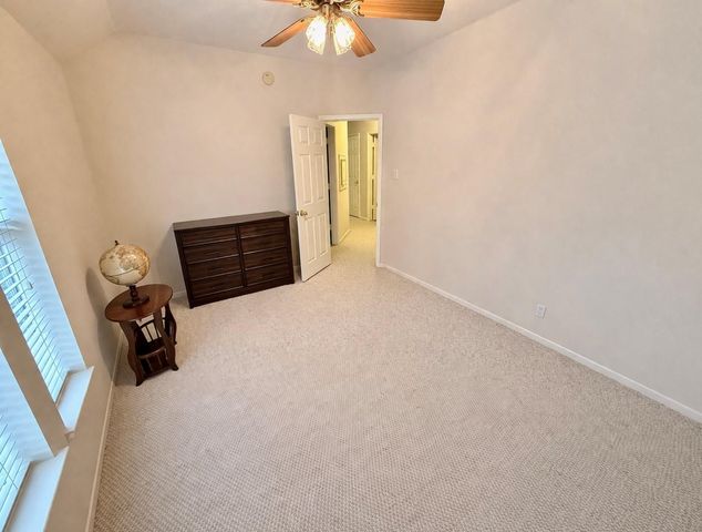 2119 Stoneycreek Park, Conroe, TX 77385