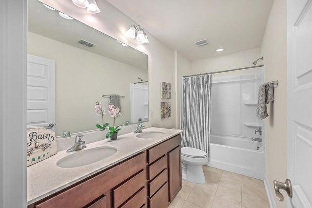 2318 Chisol Plow Street, Mount Pleasant, SC 29466