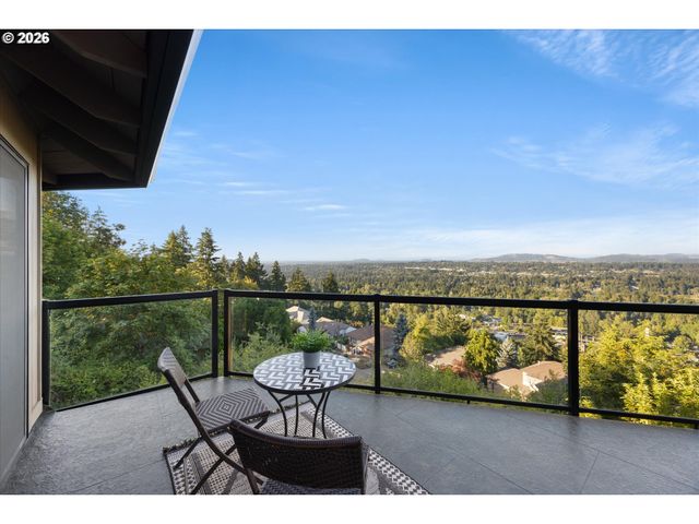 2902 RAWHIDE St, West Linn, OR 97068