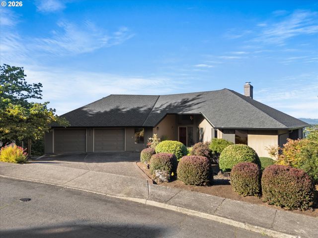 2902 RAWHIDE St, West Linn, OR 97068