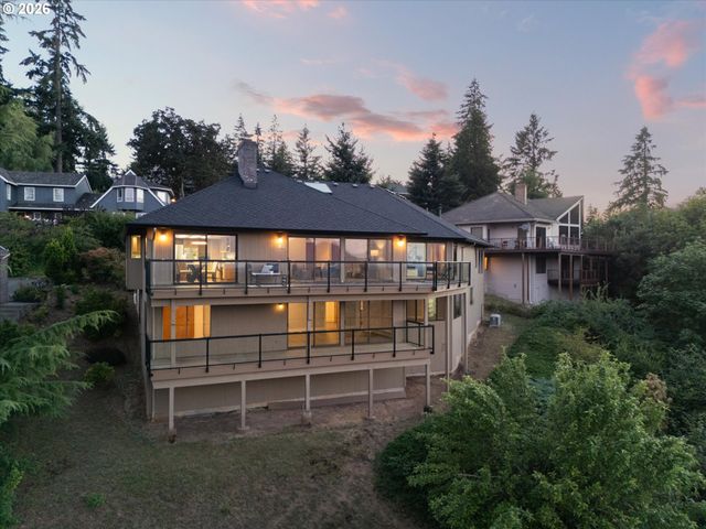 2902 RAWHIDE St, West Linn, OR 97068