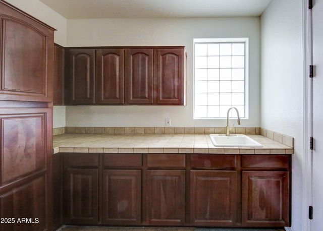 1707 E CAROB Drive, Chandler, AZ 85286